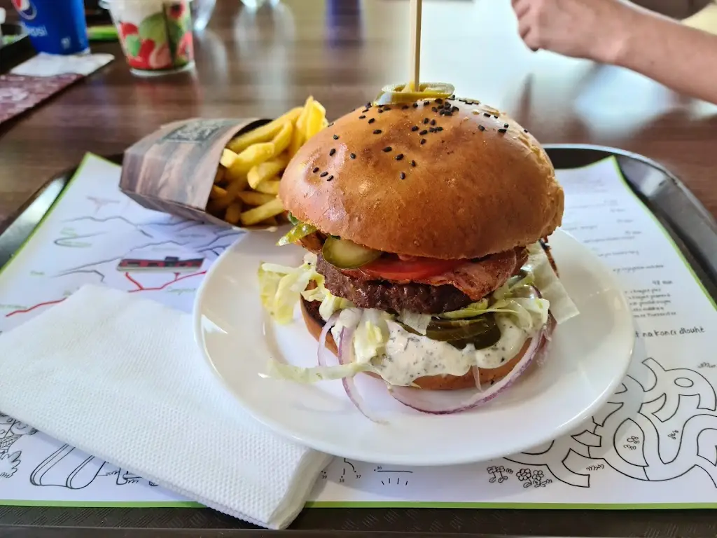 Pavel K_RestWhile_Rapotín_review