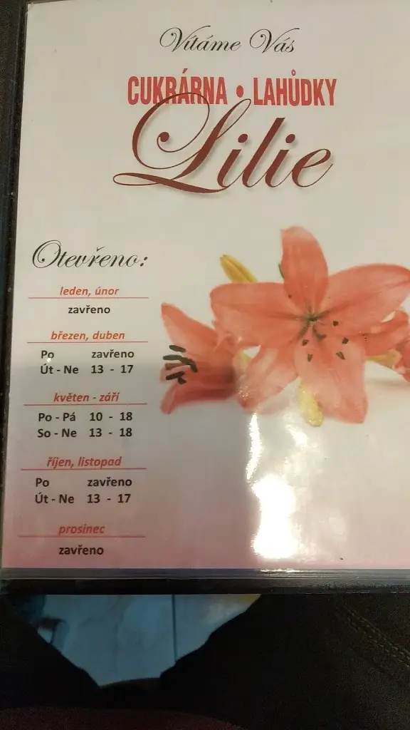 george ol_Kavárna Lepší časy_Senice na Hané_review