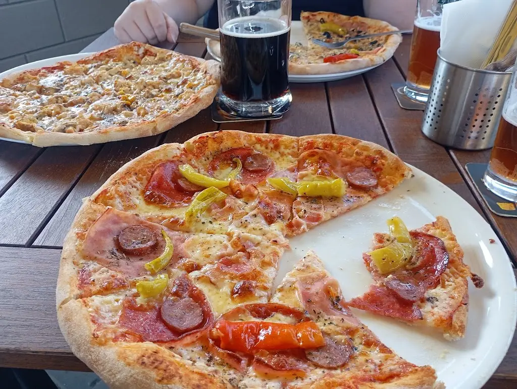 Karel Novotný_Pizza Bistro Iva_Ruda nad Moravou_review