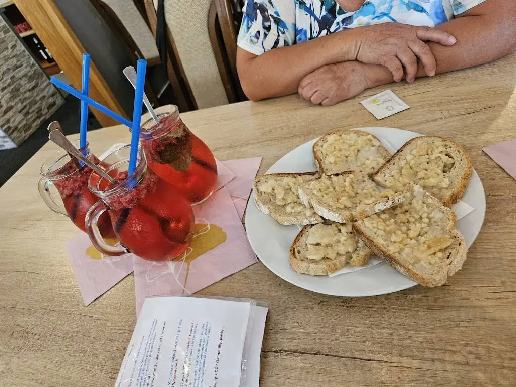 Eva Khulova_U Minářů_Slatinice_review