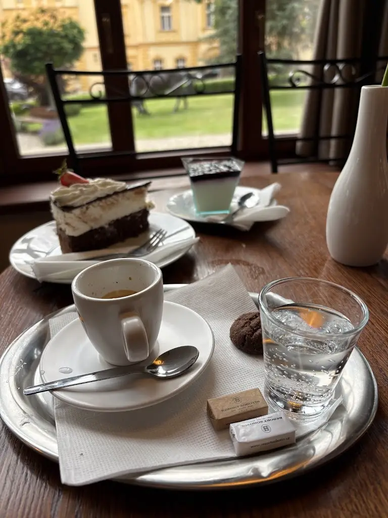 Kavárna Sidonie_Sobotín_slider_image_2