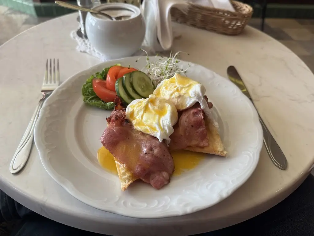 Koen_Cafe Kattowitz_Katovice_review