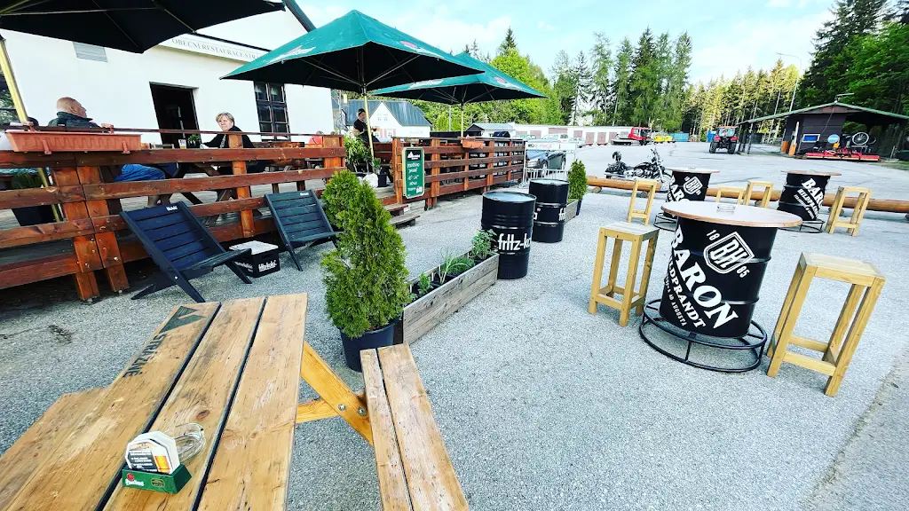 Obecní restaurace Strážné_Strážná_slider_image_1