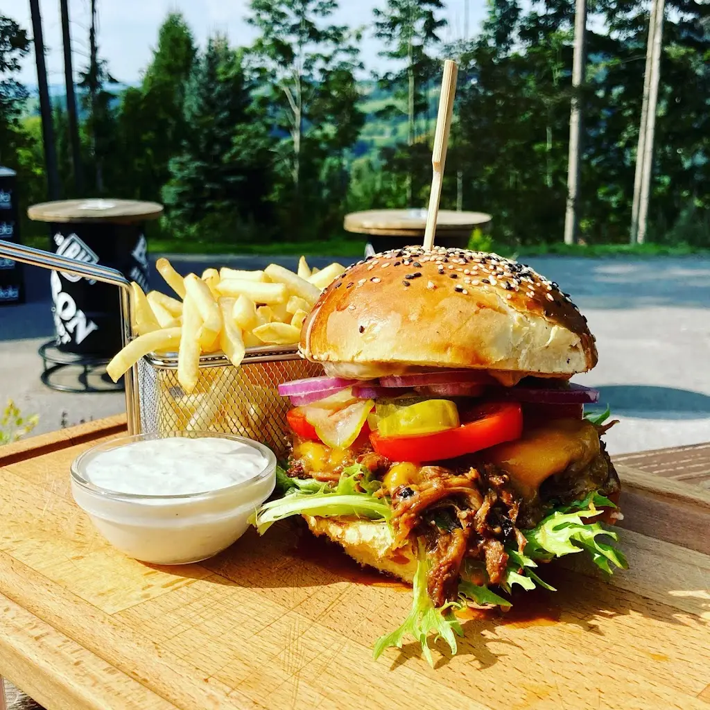 Obecní restaurace Strážné_Strážná_slider_image_3