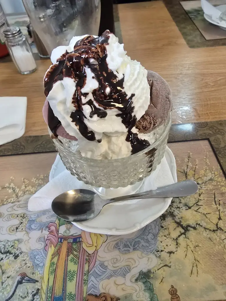 EURO ASIA Restaurant_Strážná_slider_image_3