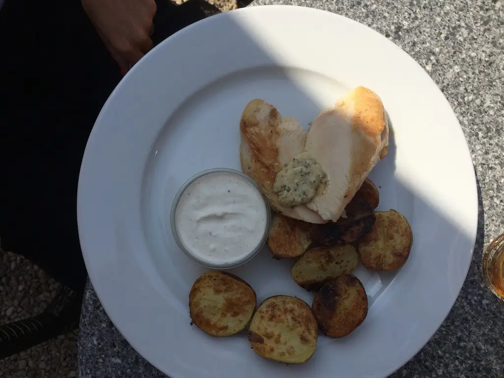 Jan Láska_Hospůdečka Litvínovice_Litvínovice_recensione