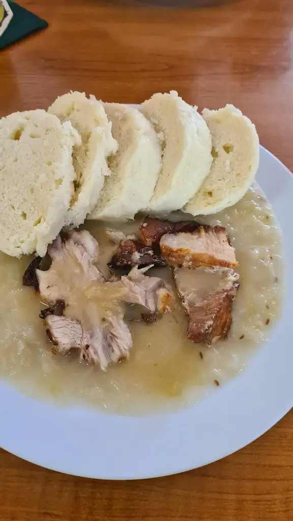 Lubos 77_Restaurace u Toma_Určice_review