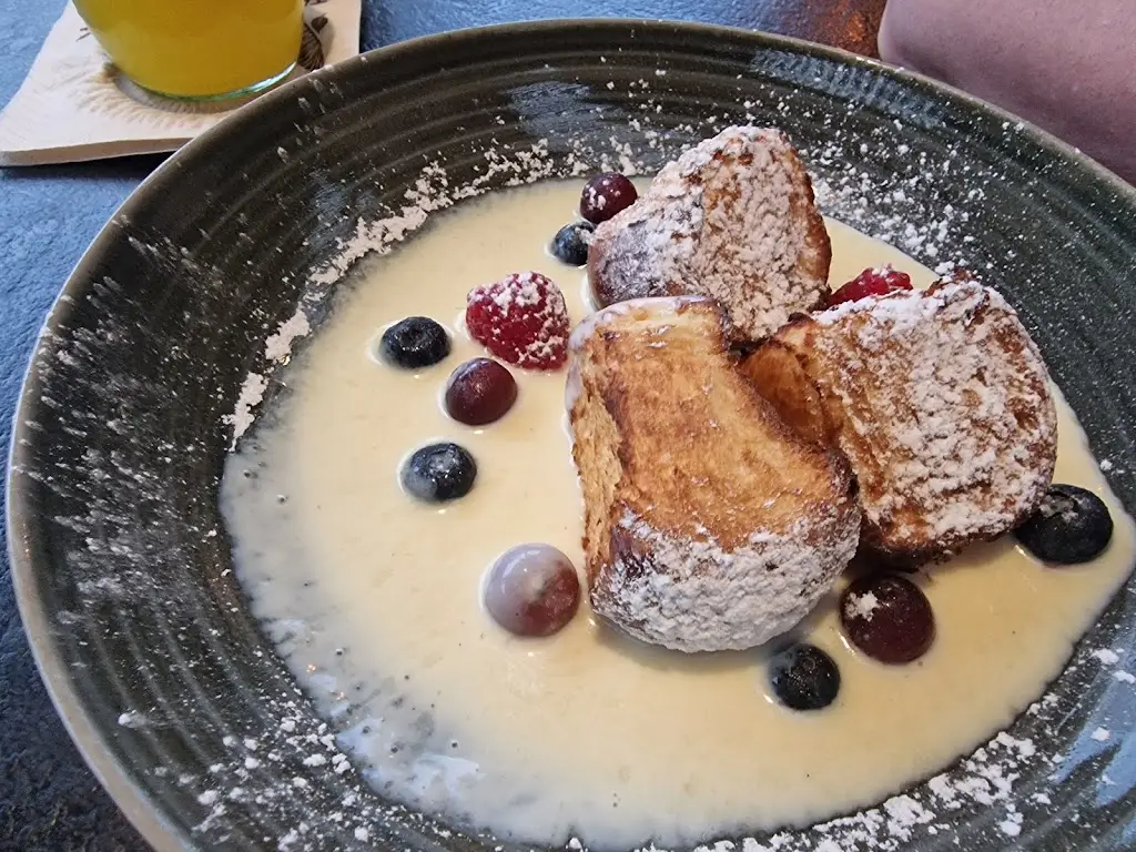 Jiří Balcar_Restaurant a Pension u Hradu_Šternberk_review