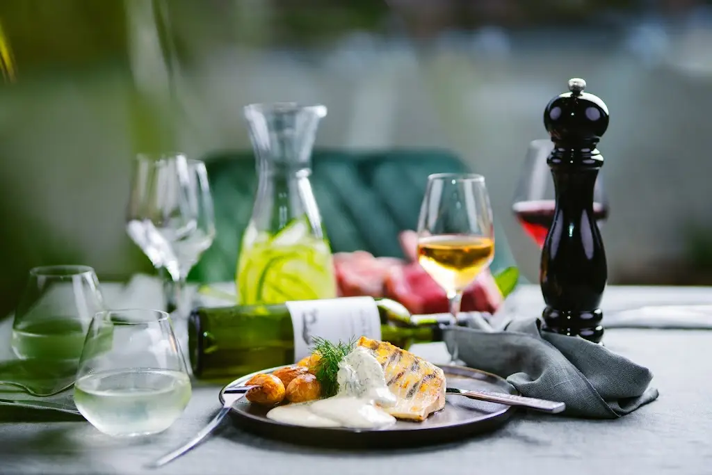 Restaurant a Pension u Hradu_Šternberk_slider_image_3