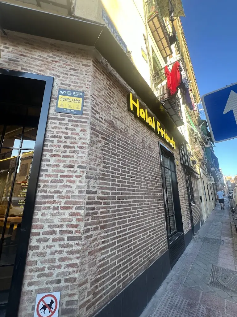 Um Zayed_Halal Friends Burgers & Milkshakes_Bernartice_review