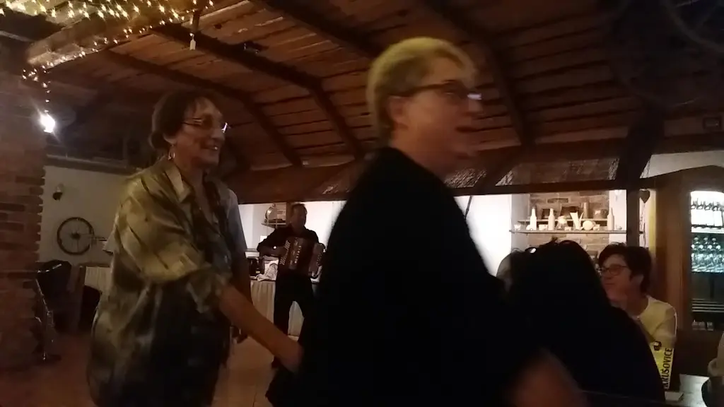 Restaurace Šindlovská krčma_Litvínovice_slider_image_2