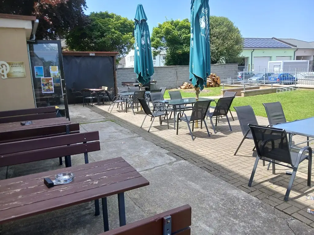 Marek Marinek_Restaurace U Svatého Floriánka_Lišov_review