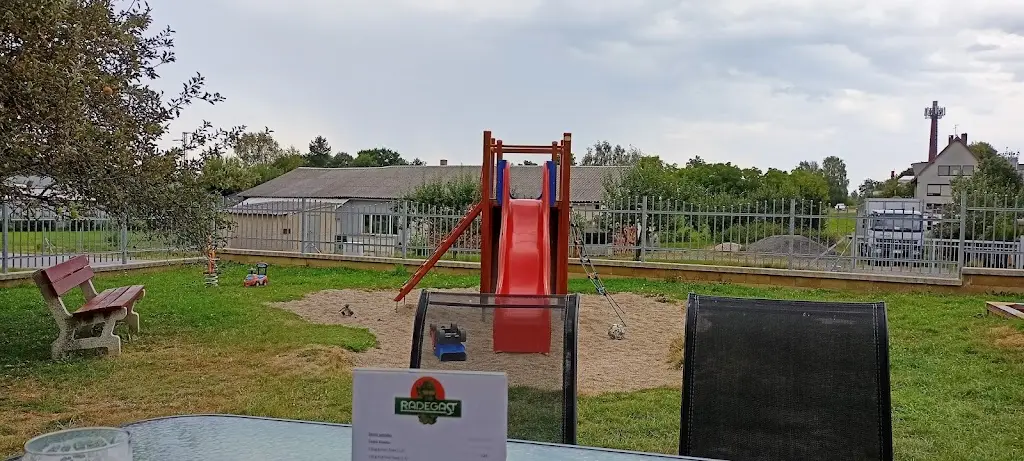 Restaurace U Svatého Floriánka_Lišov_slider_image_2