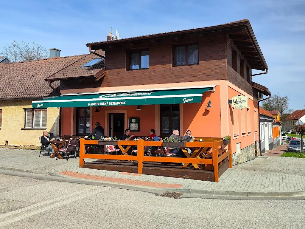 Restaurace Malostranská_Lišov_slider_image_3