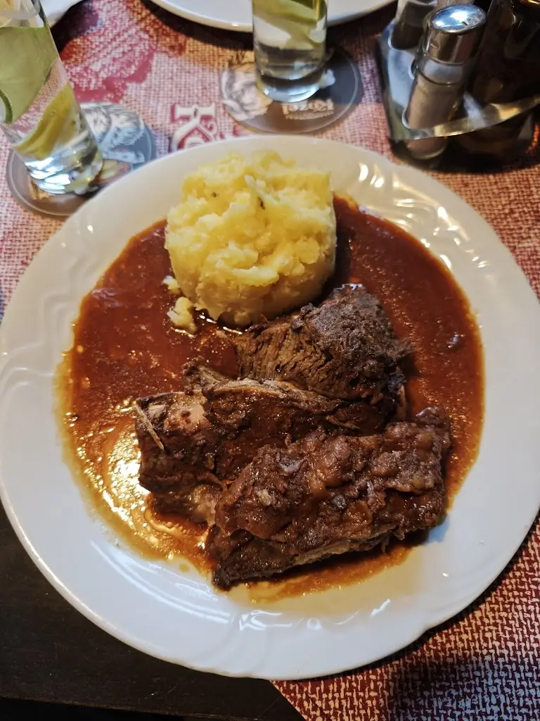 Restaurace Na obci_Lišov_slider_image_3