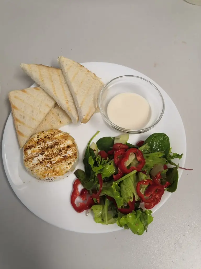 BISTRO V PARKU_Brněnec_slider_image_2