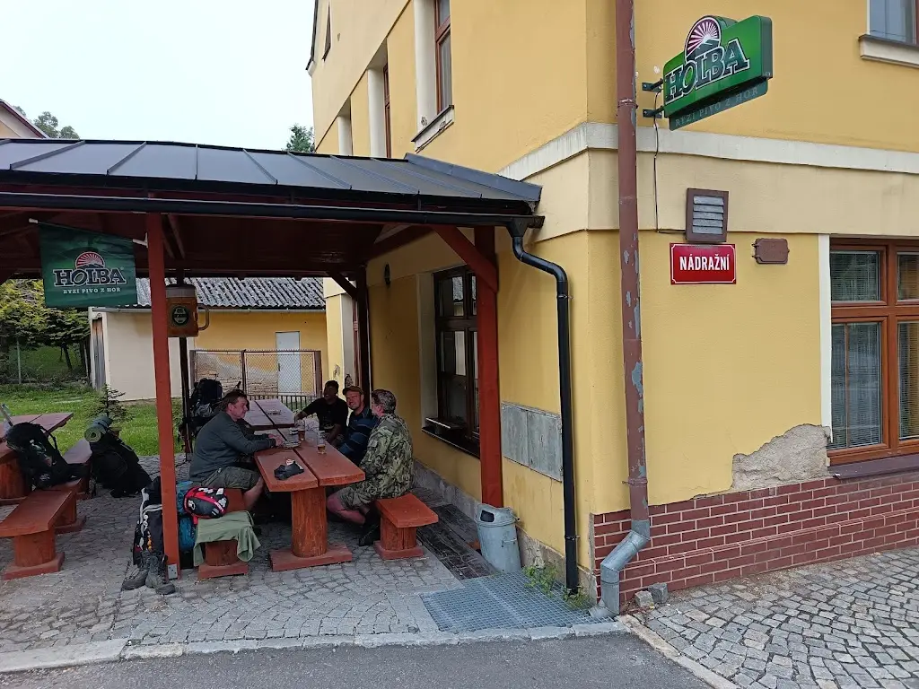 Pavel Fulín_Jiří Chrastina - Pohostinství U Nádraží_Žulová_review