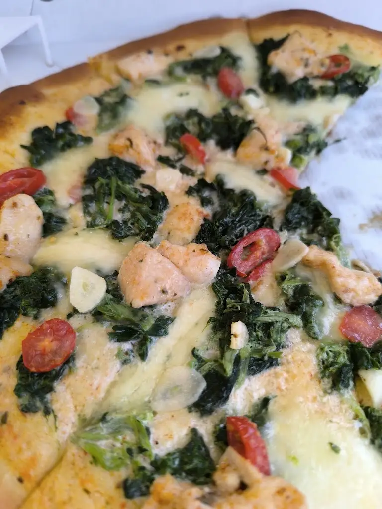 Březovská pizzerie u Zapletalů_Březová nad Svitavou_slider_image_2