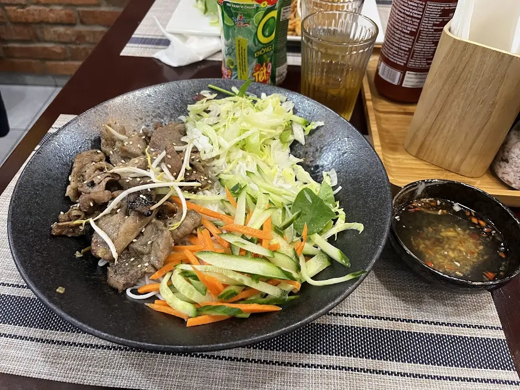 Chau Viet_Choceň_slider_image_3