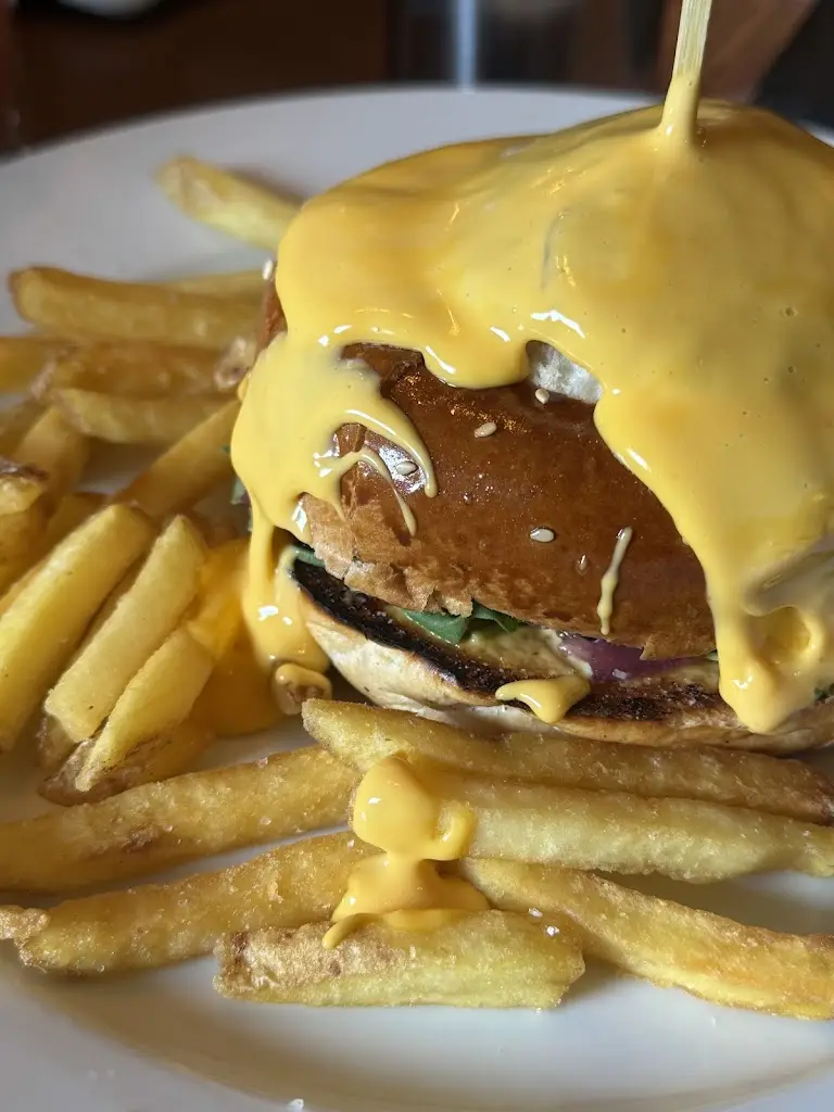 Pavel Mikeska (MikeskaPhotography)_Western na Chrudimce restaurant_Chrudim_review