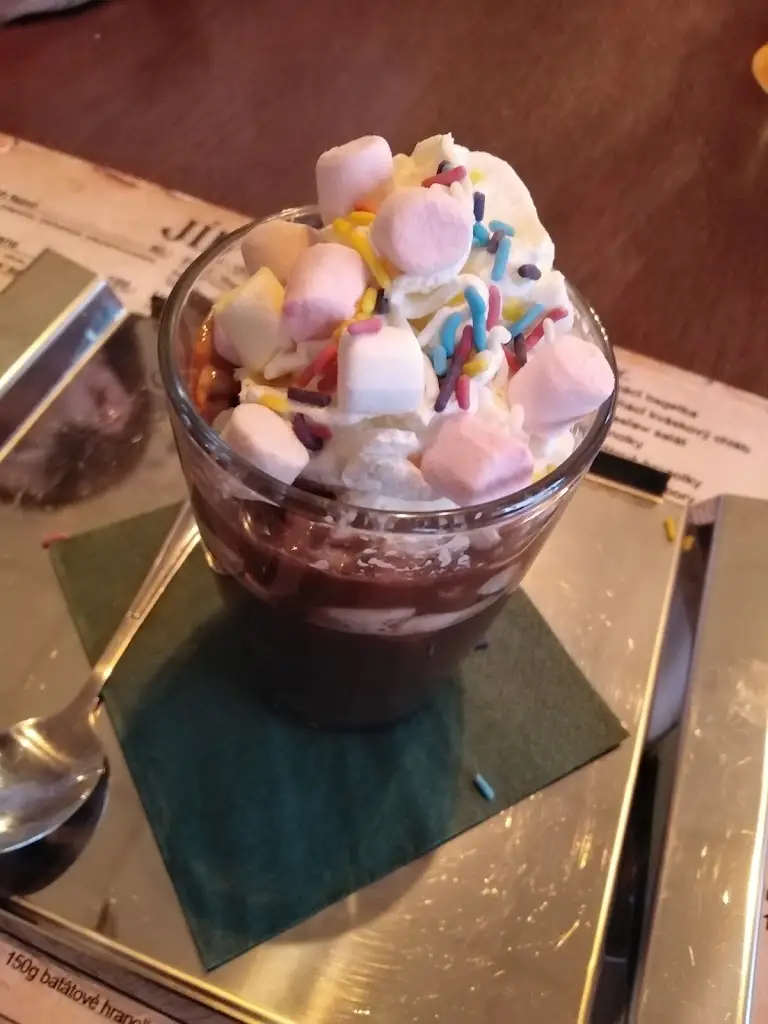 Alena Rohliková_Western na Chrudimce restaurant_Chrudim_review