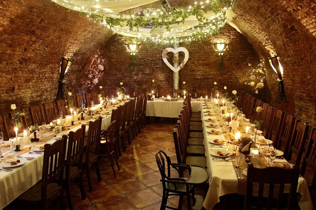 PIVOVAR DAŠICE – DAŠICKÉ SKLEPY restaurant in Dašice