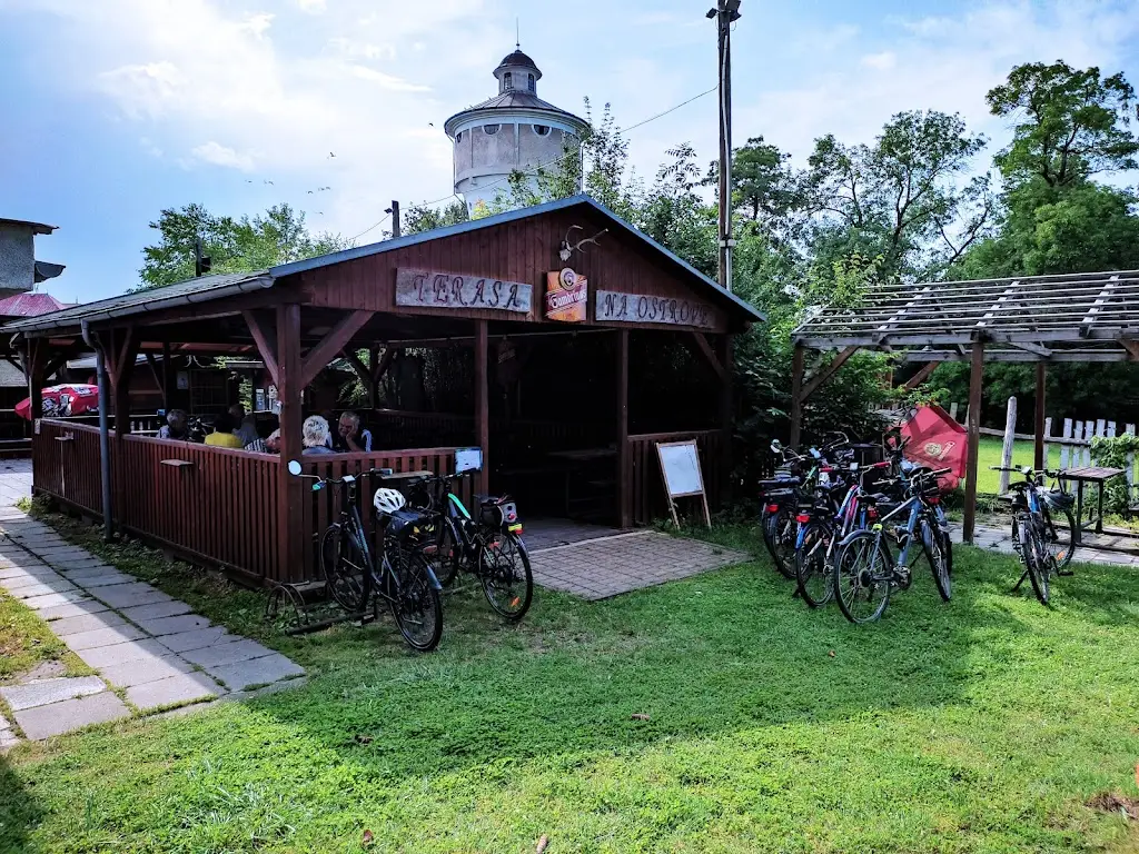 Hospoda na Ostrově ristorante a Dašice