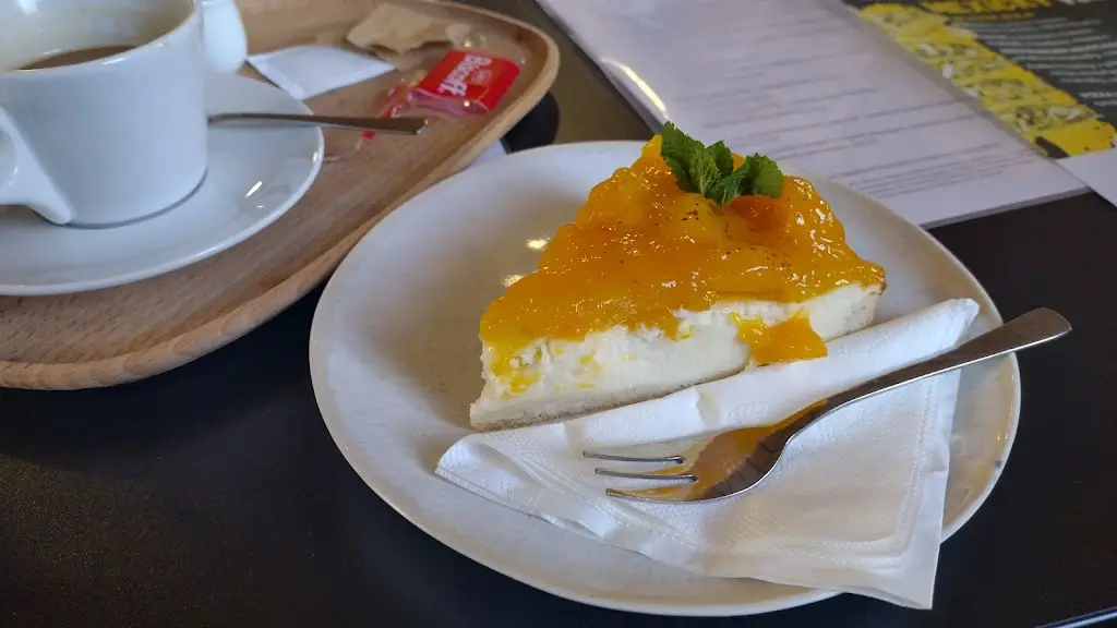 Martin Jedlicka_Mathyss_Dolní Čermná_review