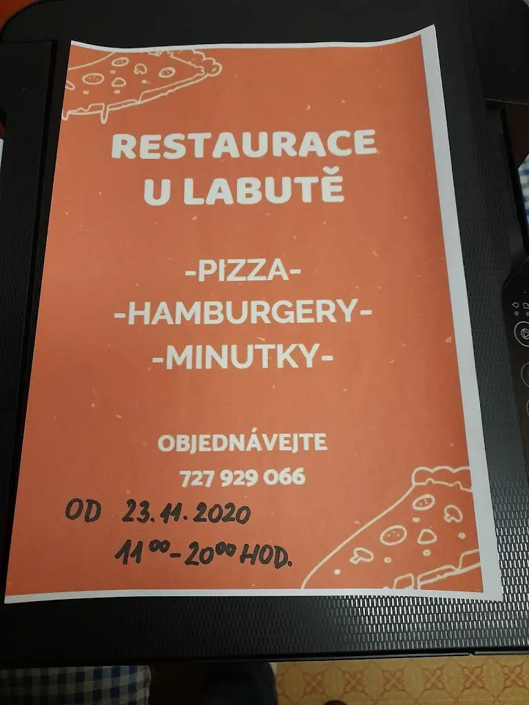 Roman Pova_restaurace U Labutě_Dolní Sloupnice_review