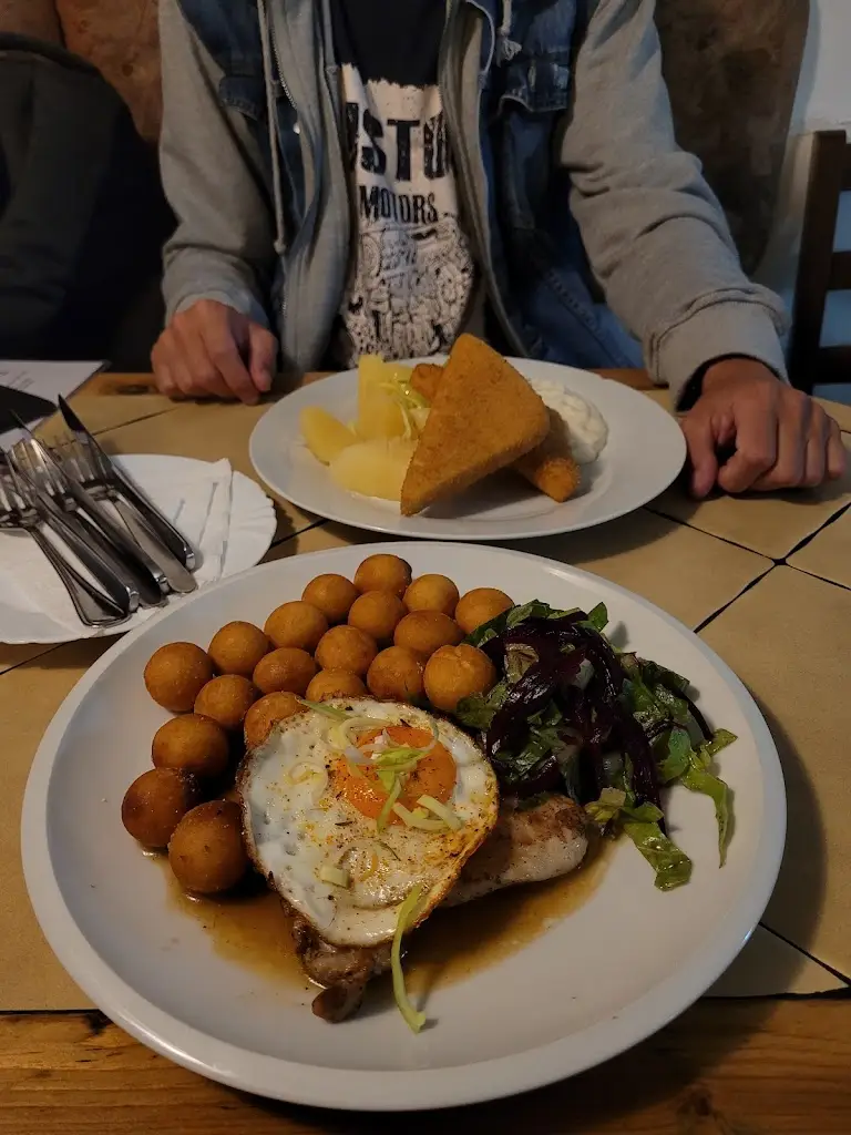 Marie_Restaurace Klub 13_Česká Třebová_review