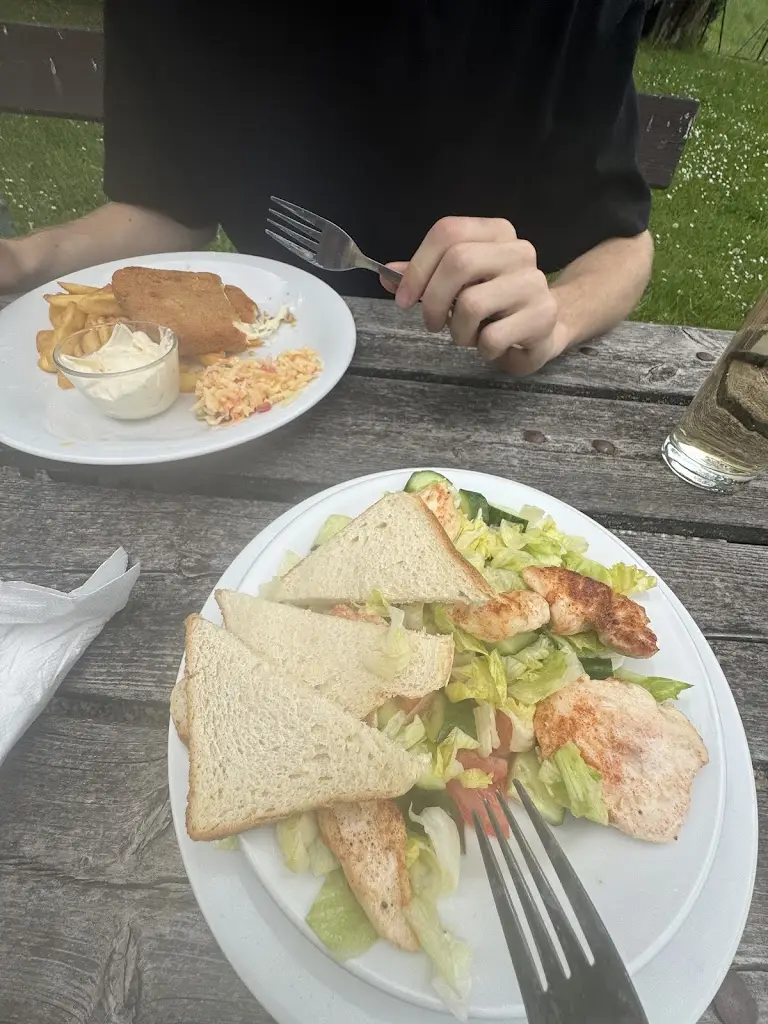Lucka Novotná_Restaurace Na Horách_Česká Třebová_review