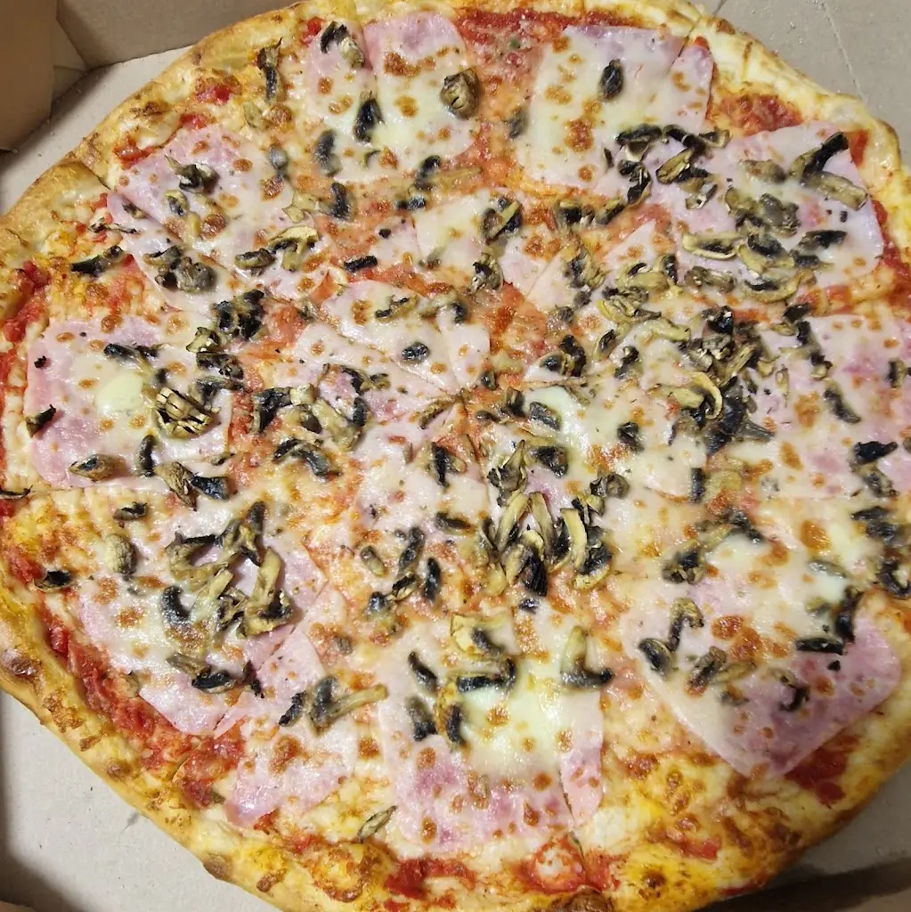 Menu_Pizza Villaggio Česká Třebová_Česká Třebová_image_3