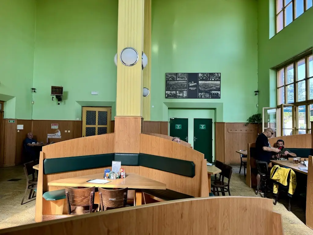 Nádražní restaurace ČT_Česká Třebová_slider_image_3