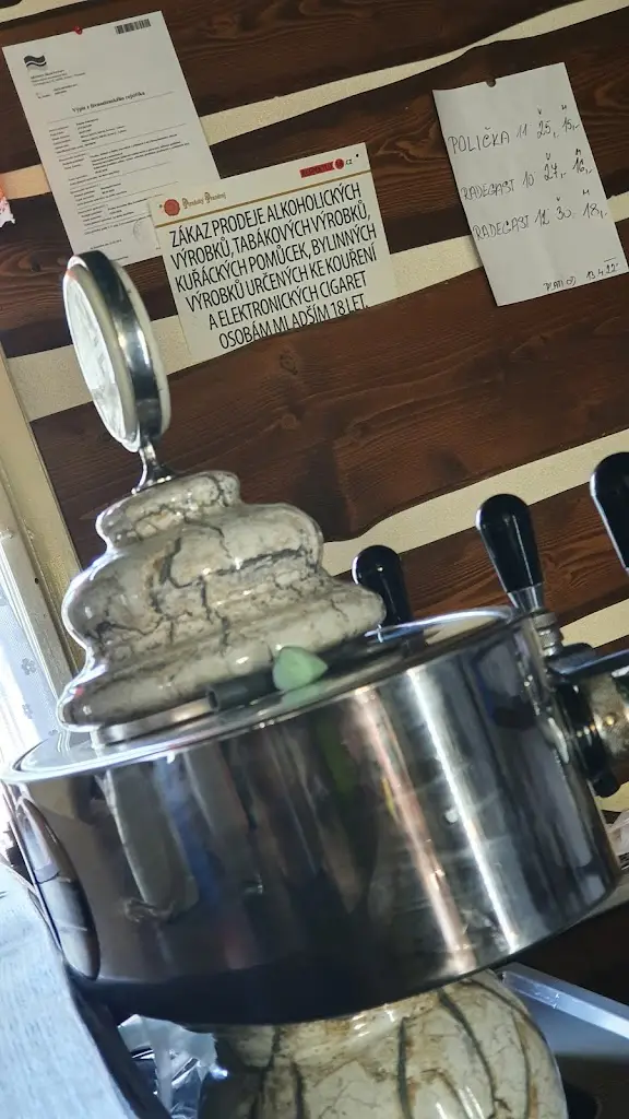 Michal Janota_Hospoda u Sitařu_Česká Třebová_review