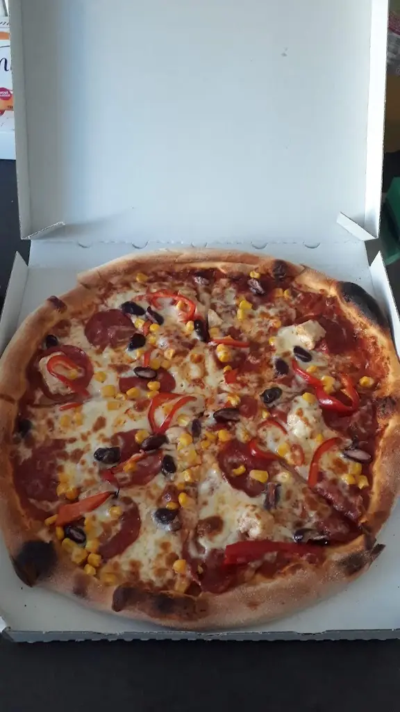 Lukáš Adamec_Pizza Deny Č.Trebová_Česká Třebová_review