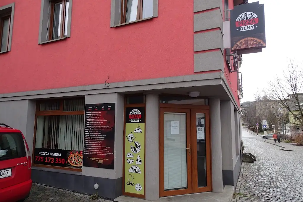 Pizza Deny Č.Trebová_Česká Třebová_slider_image_1