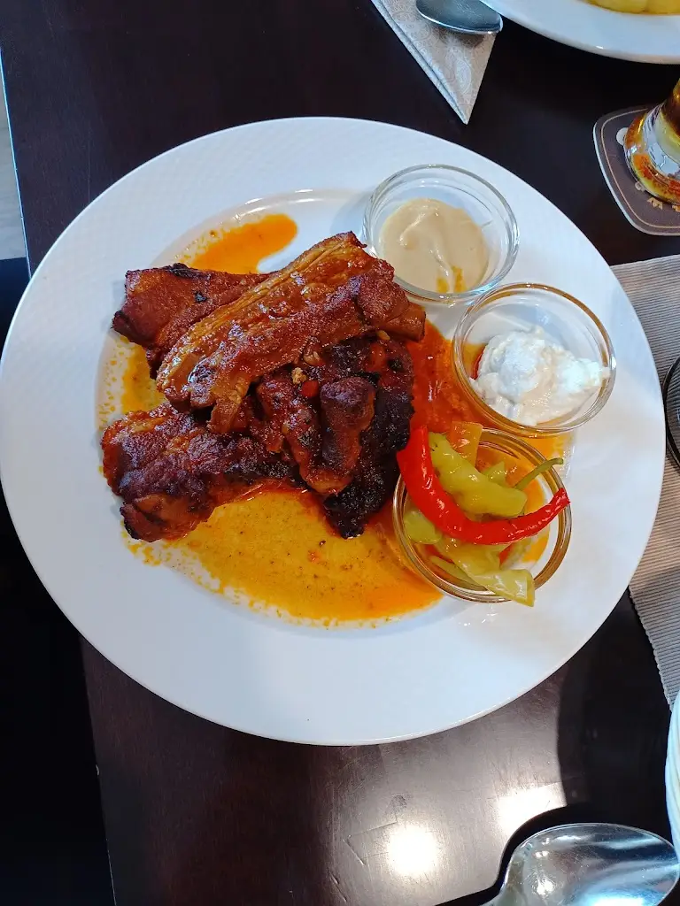 Restaurace Měšťanka_Hrochův Týnec_slider_image_2