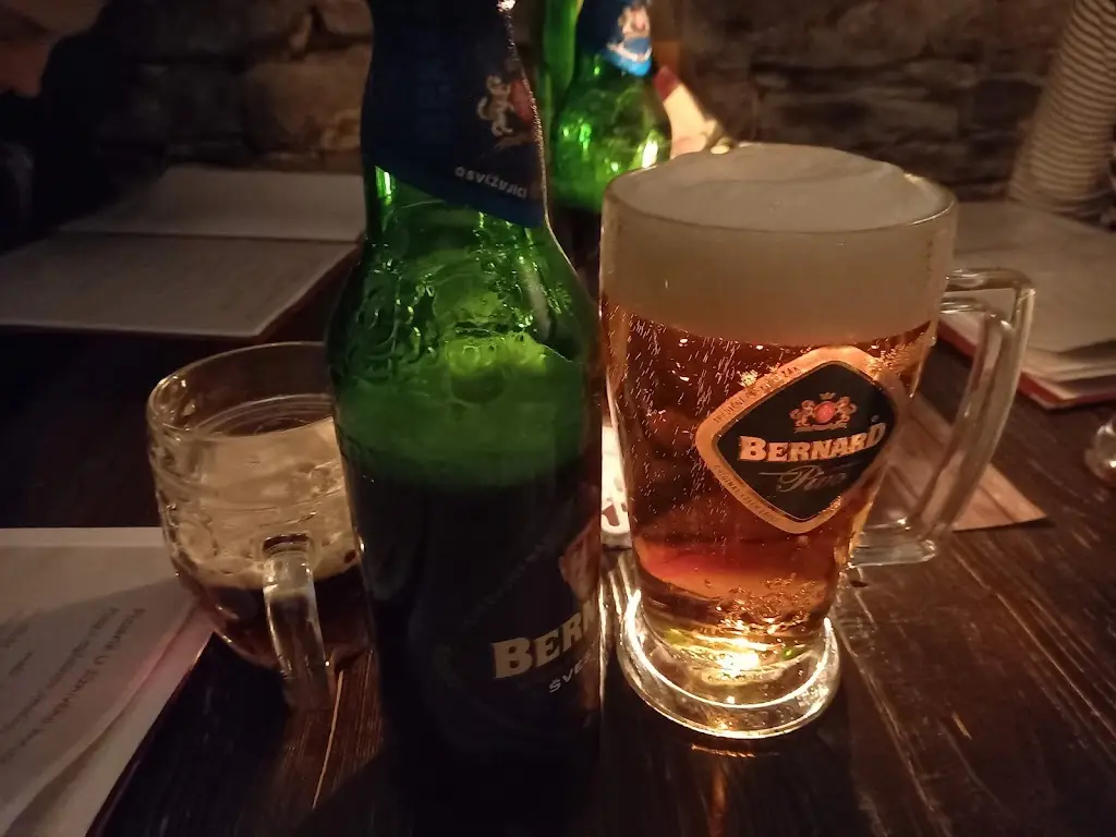 Menu_Pizzerie U mnicha_Hrochův Týnec_image_3