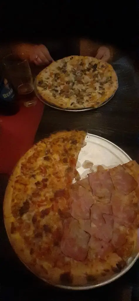 jan Pluhař_Pizzerie U mnicha_Hrochův Týnec_review