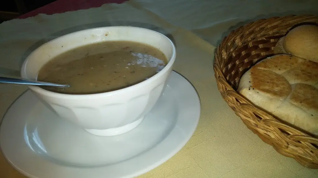 BISTRO FRAMEX restaurant in Hrochův Týnec