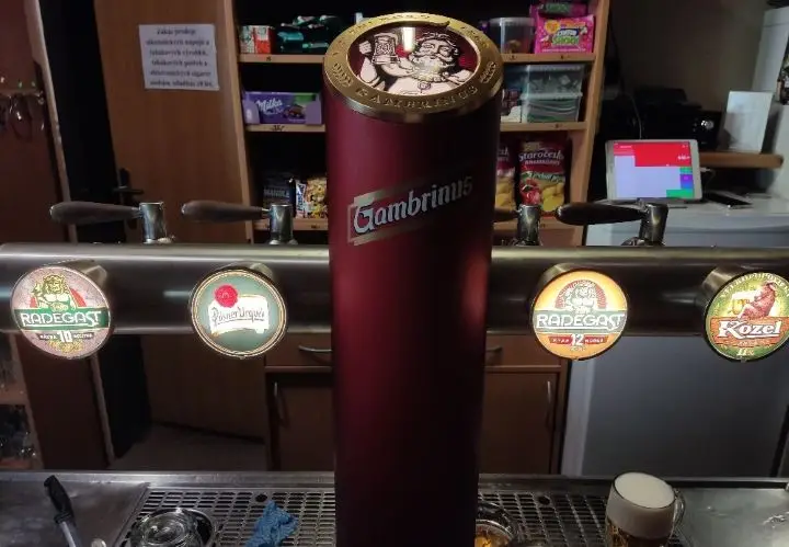 Hospoda Pod komínem restaurant in Hrochův Týnec