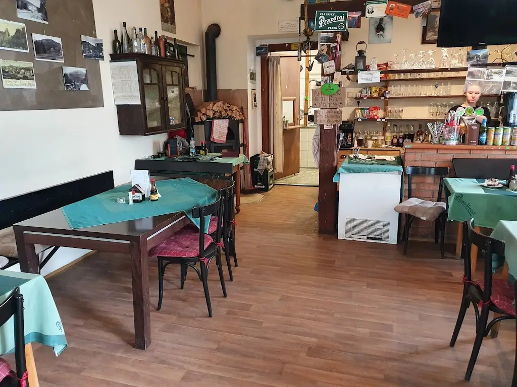 Jedlová Station Restaurant ristorante a Jedlová
