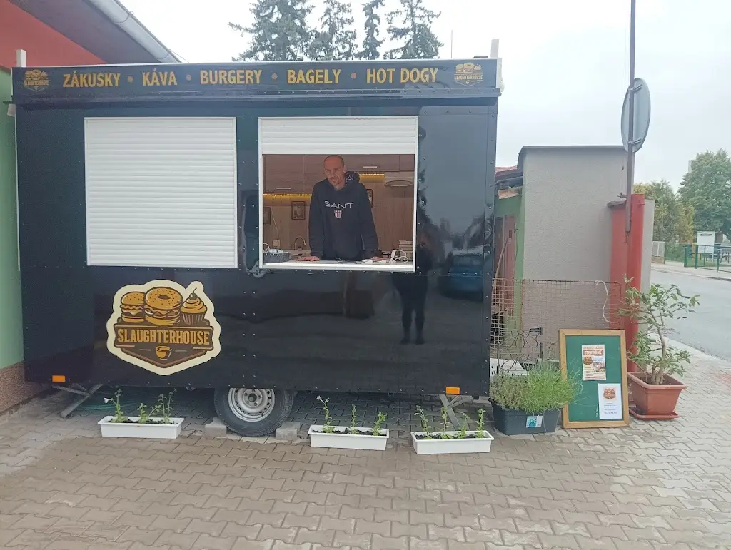 Občerstvení restaurant in Holice