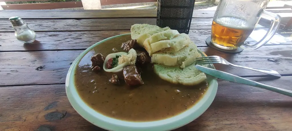 Martin Dorociak_Penzion a restaurace Staroholická_Holice_review