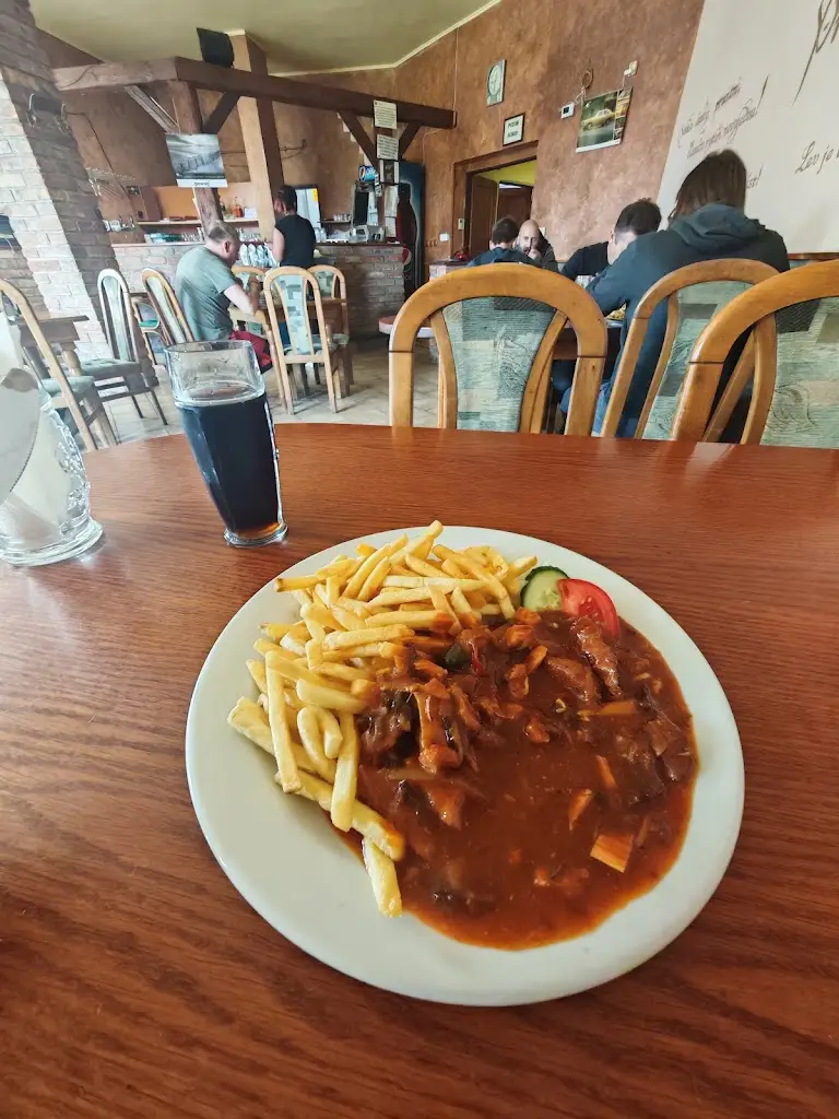 Motorest Český Lev_Holice_slider_image_2