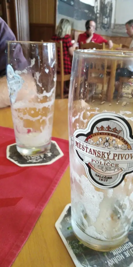 Menu_Restaurace A Kavárna Černý Kůň_Holice_image_4