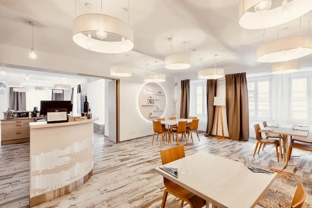 RESTAURACE ROTTER KRALIKY_Králíky_slider_image_1