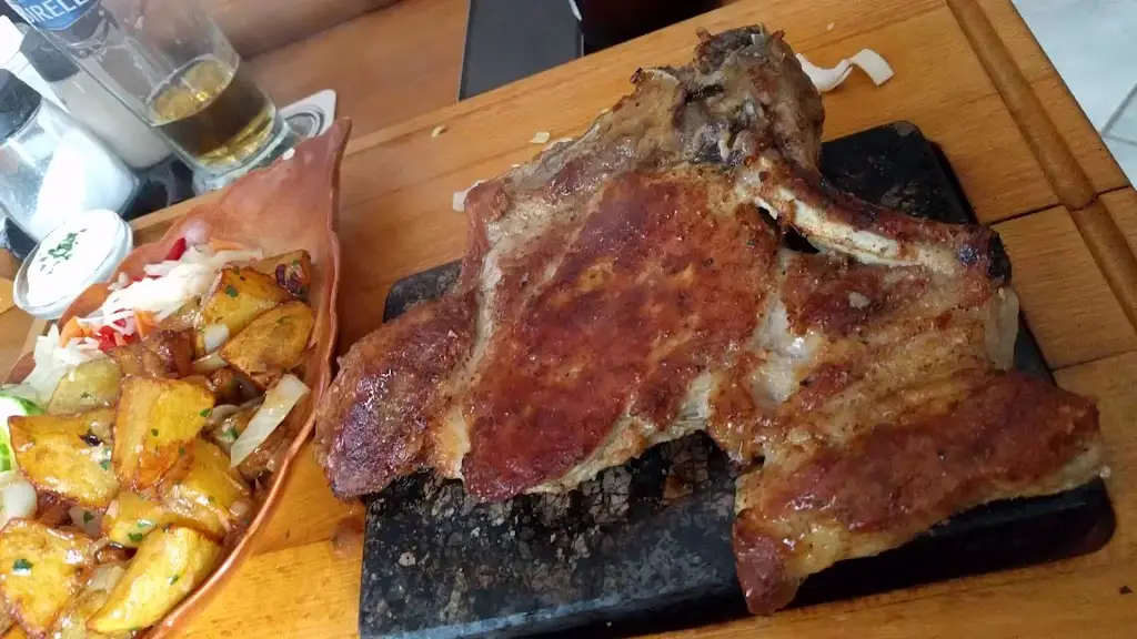 Restaurace U Toulovce_Proseč_slider_image_2