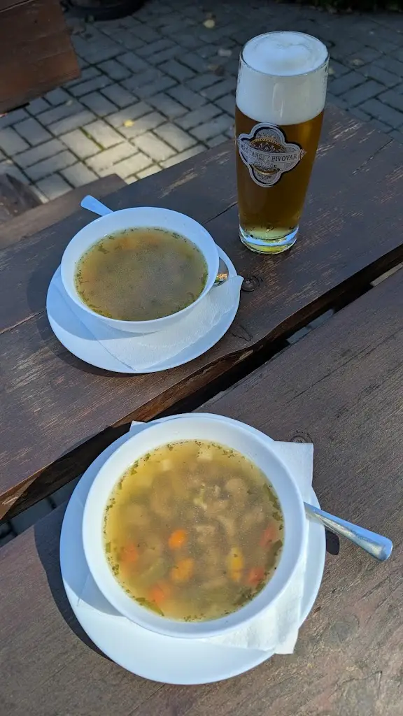 Hana Vondráčková_Restaurace U Marešů_Proseč_review