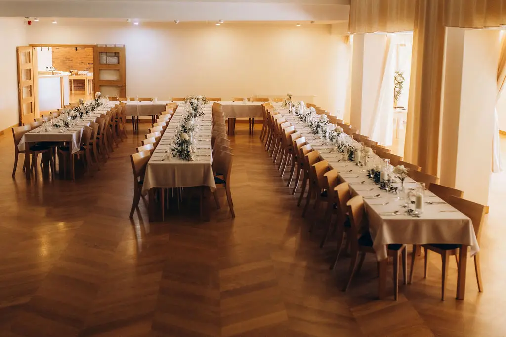 Pavlína Skalská_Společenský dům Radiměř a Pivnice U Mlýna_Radiměř_review